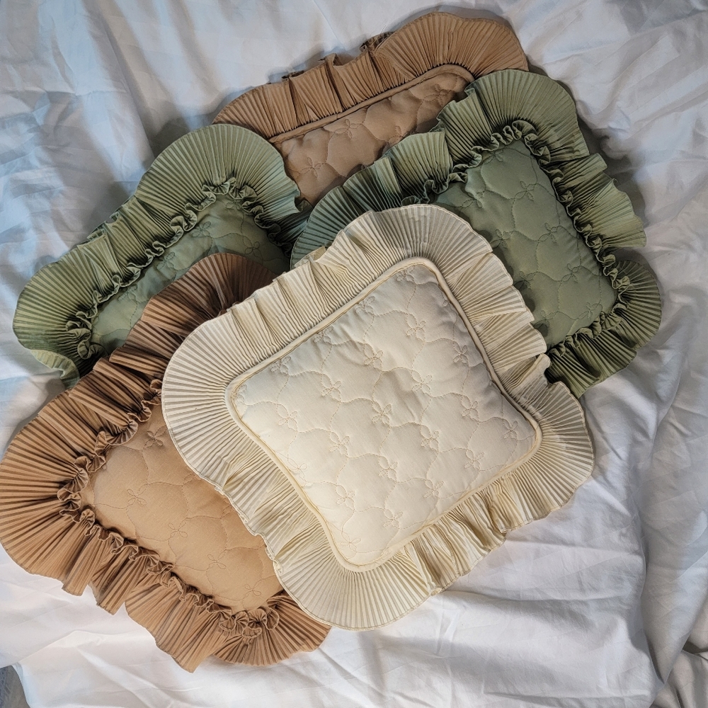 Vintage Cute small decorative pillows